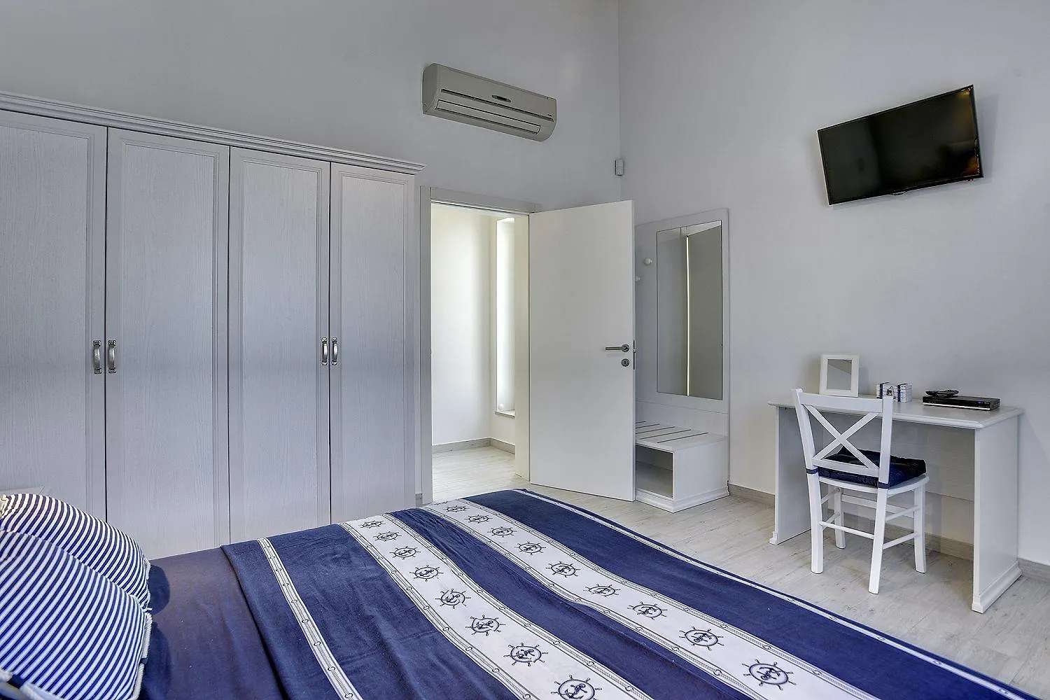 Schoene Finca Mit Privatem Pool, Klima, Wlan, Terrasse, Grill Kavran 0*,